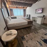 Hotel Ween 3*
