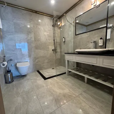Ween Otel 3*